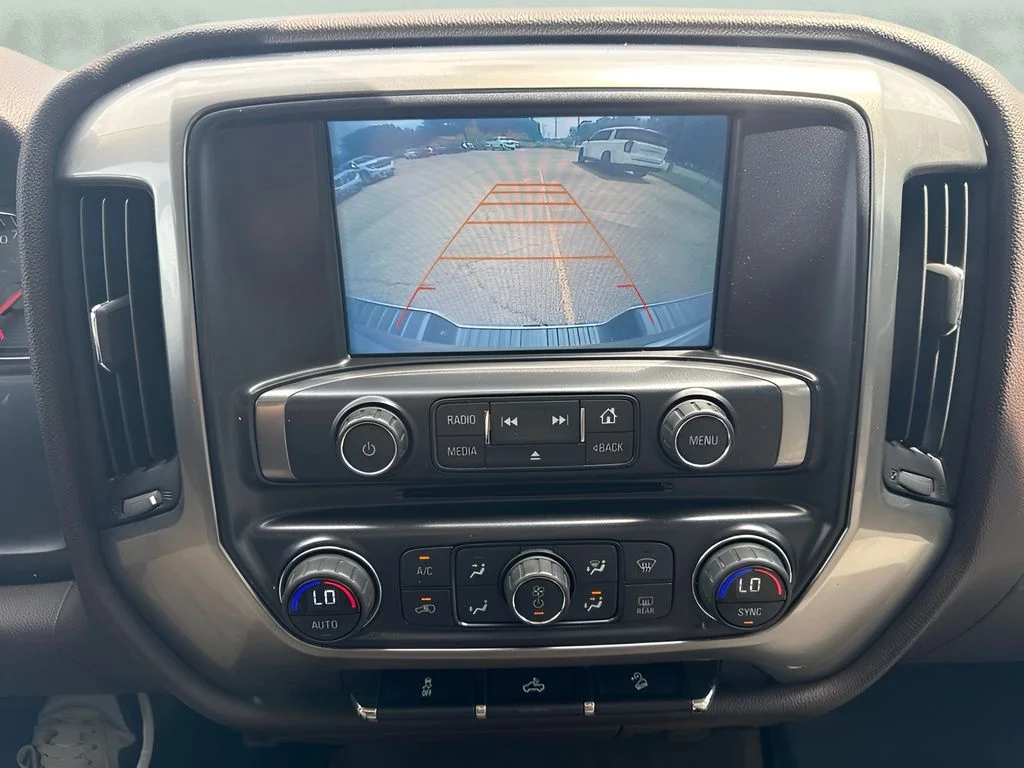 Used 2017 White Chevrolet 2LT image 19