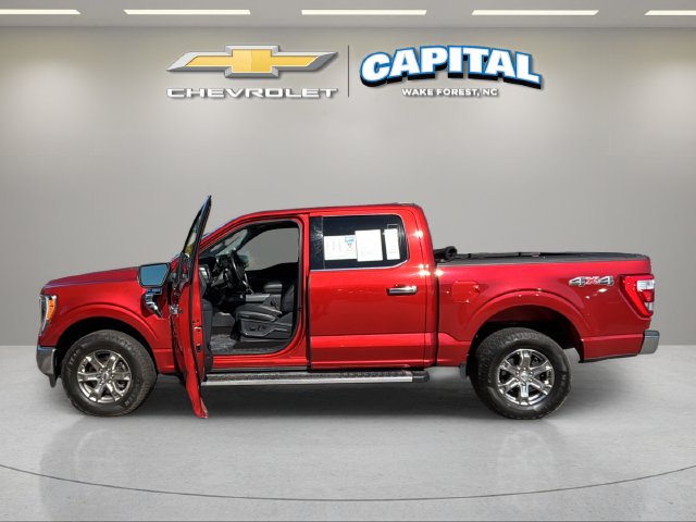Used 2023 Red Ford Lariat image 11