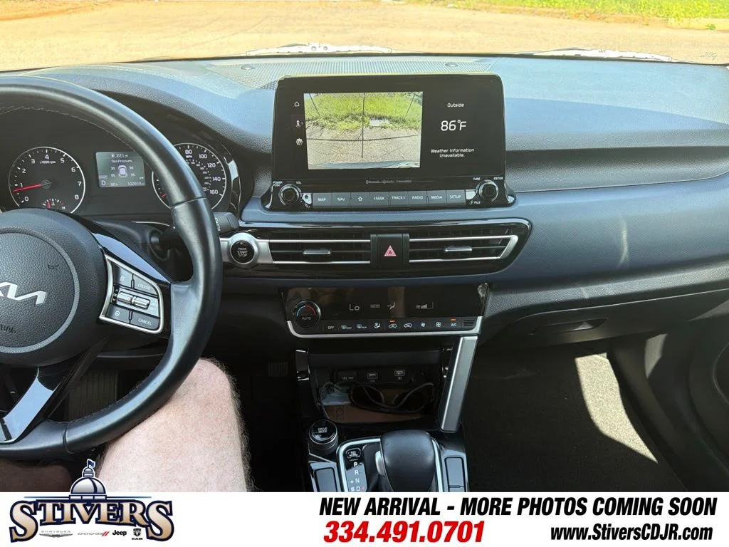 Used 2022 Gray Kia S image 15
