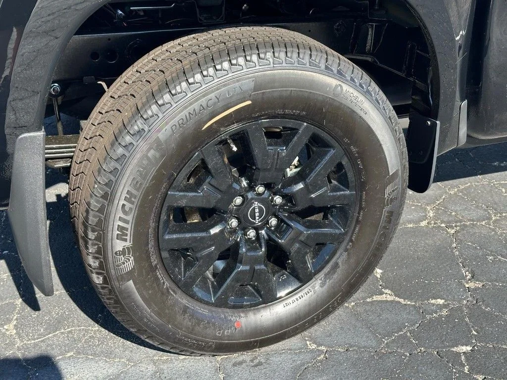New 2026 Super Black Nissan Crew Cab SV image 4