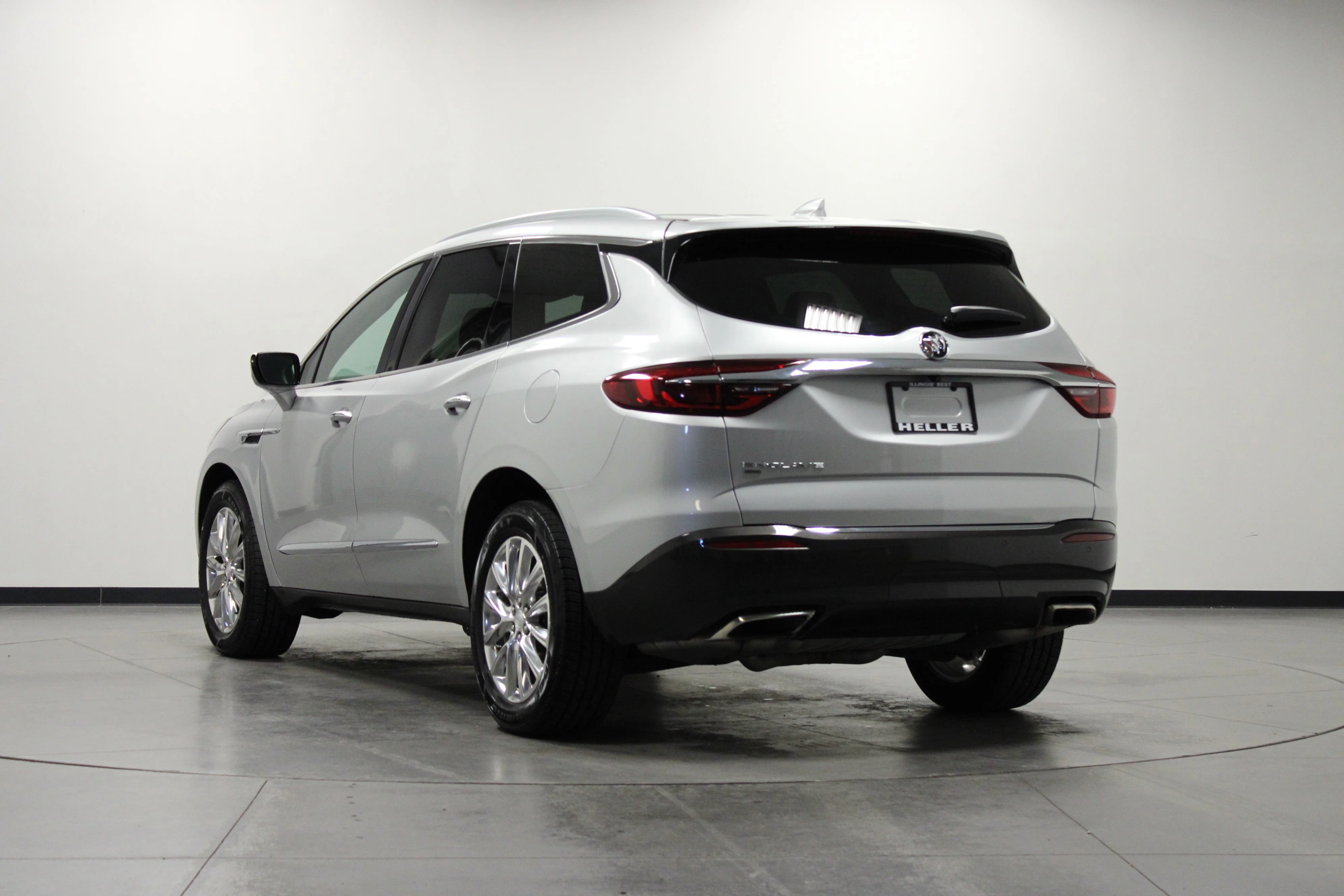 Used 2021 Quicksilver Metallic Buick Premium image 6