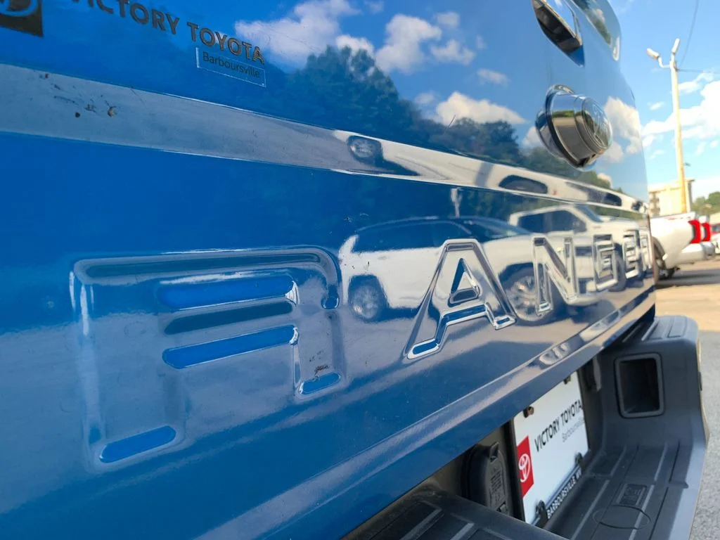 Used 2021 Blue Ford XLT image 38