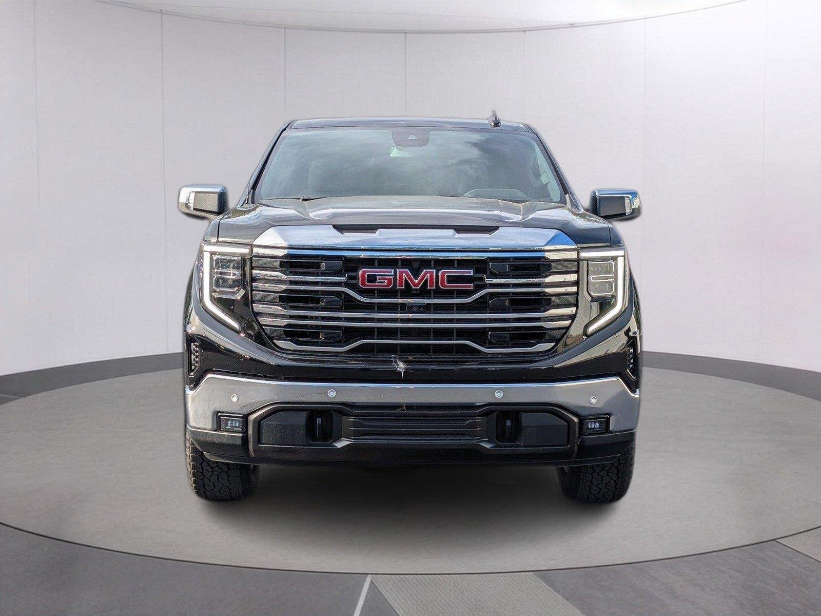 New 2026 Onyx Black GMC SLT image 10