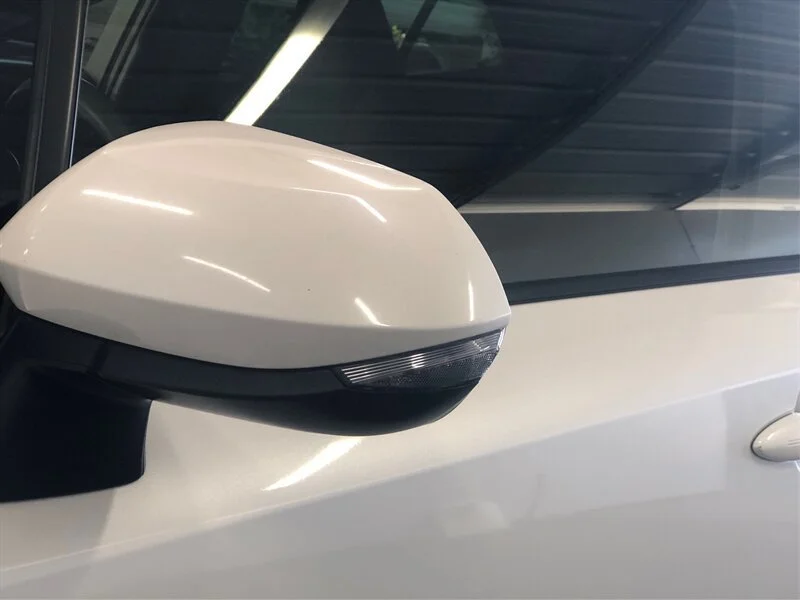Used 2020 Blizzard Pearl Toyota SE image 21