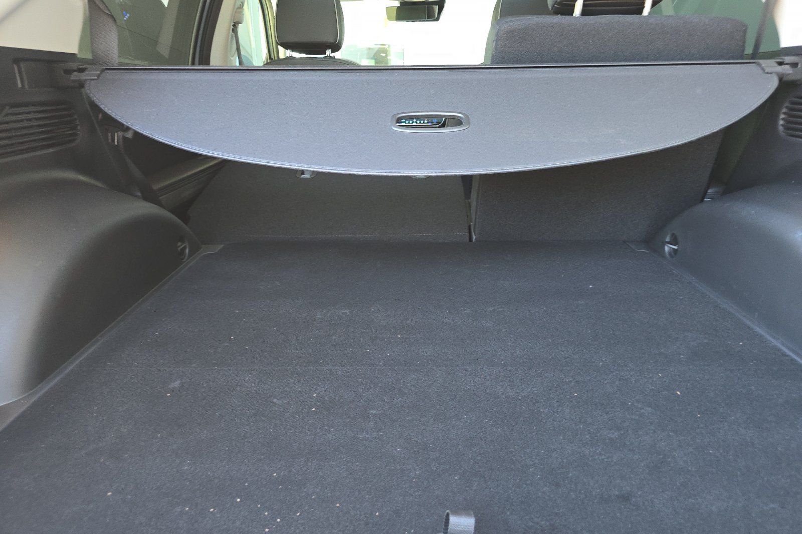 Used 2024 Blue Hyundai Limited image 17