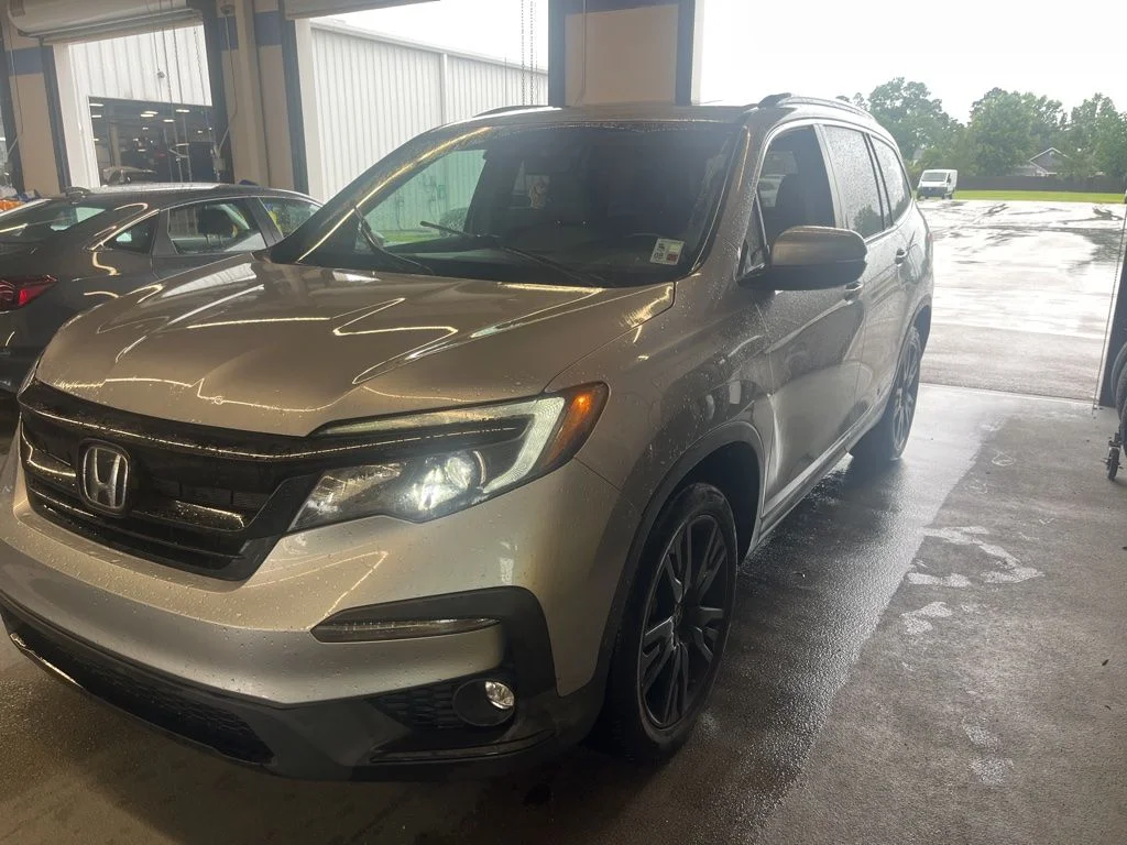2022 Honda Pilot SE 2WD's photo