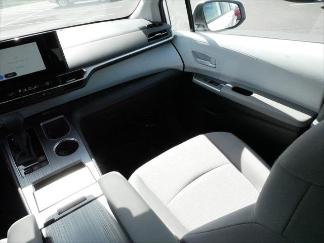 Certified Used 2026 ICE CAP Toyota  image 11