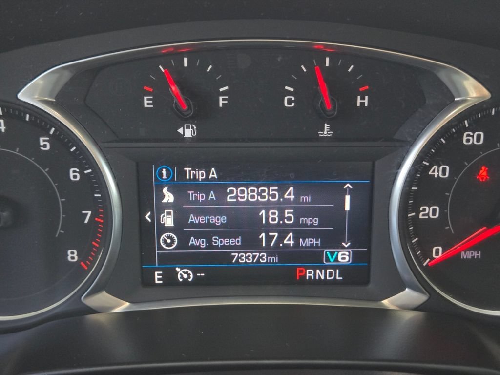Used 2020 GRAPHITE METALLIC Chevrolet LT image 20