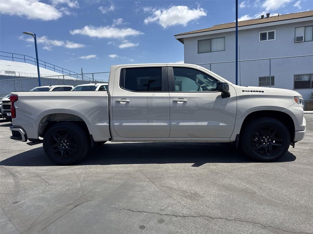 New 2026 White Sands Chevrolet RST image 4