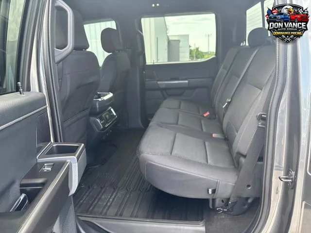 Used 2023 Gray Ford XLT image 24