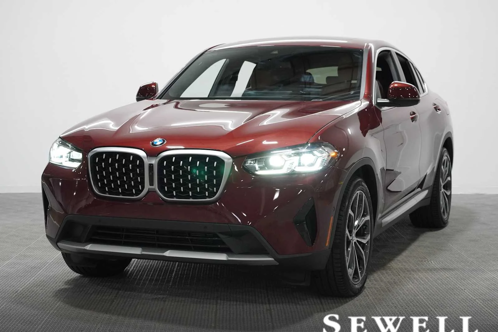 2023 BMW X4 xDrive30i