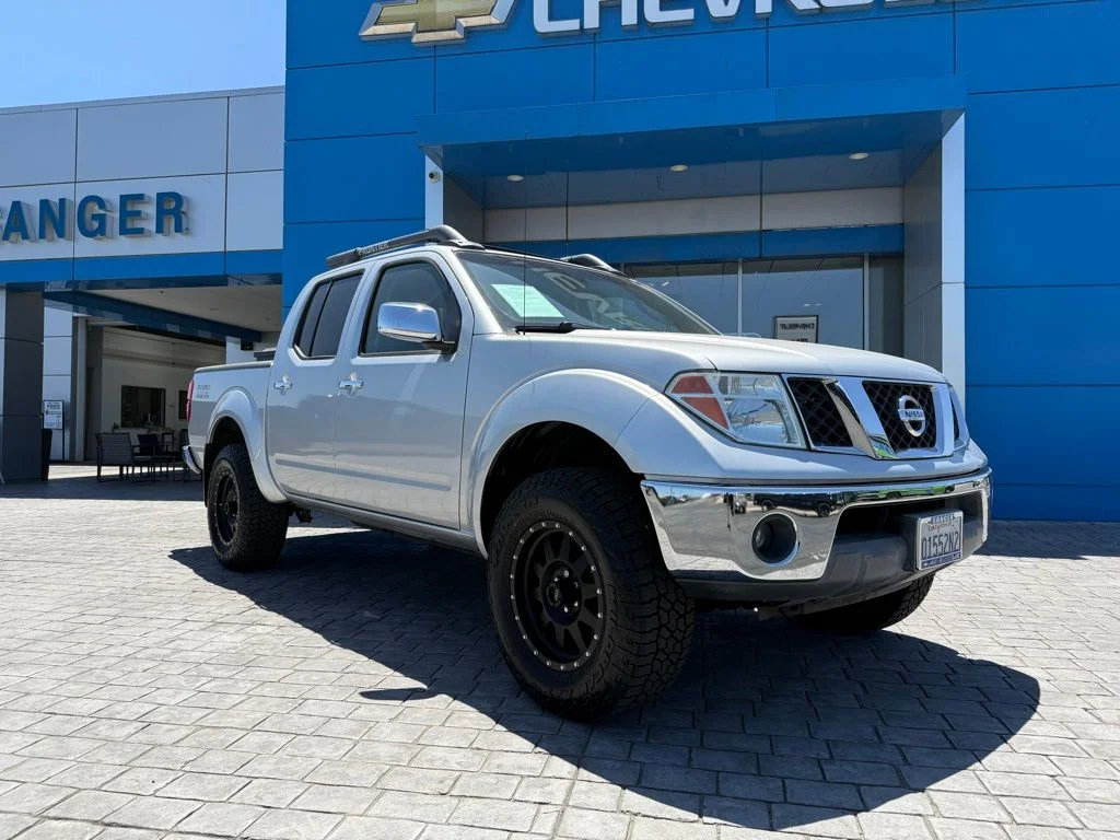 Used 2006 Silver Nissan NISMO Off-Road image 4