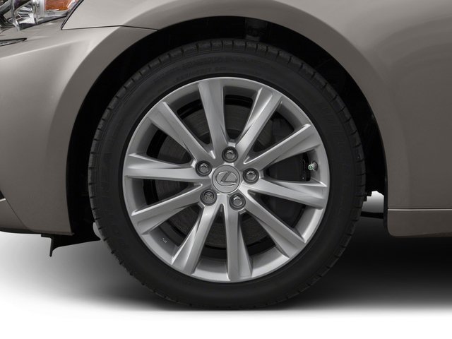 Used 2016  Lexus 200t image 11