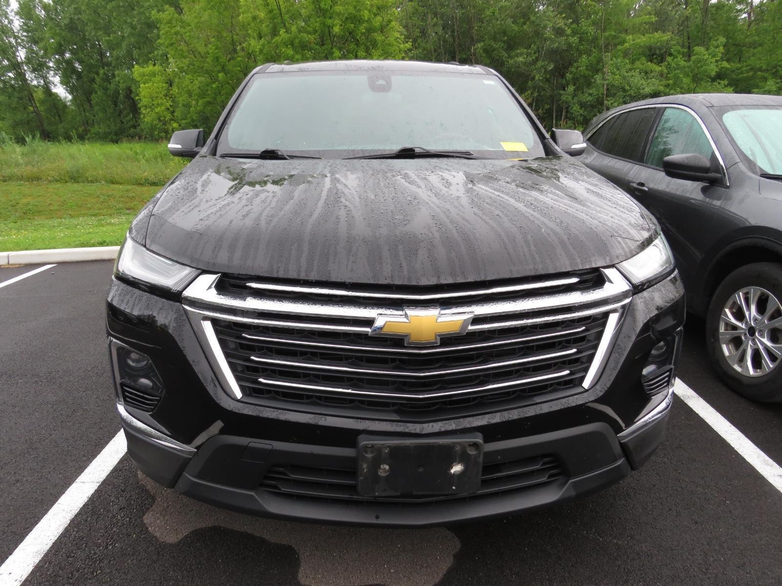 Used 2023 Mosaic Black Metallic Chevrolet LT Cloth image 5
