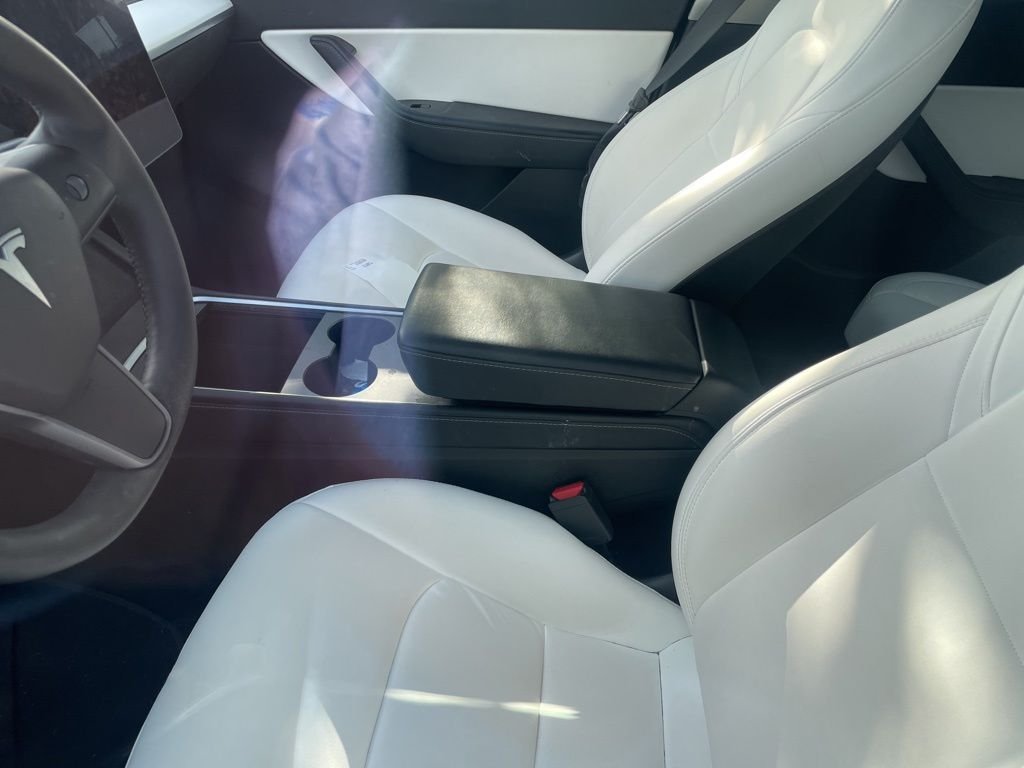 Used 2022 Pearl White Multi-Coat Tesla Performance image 5