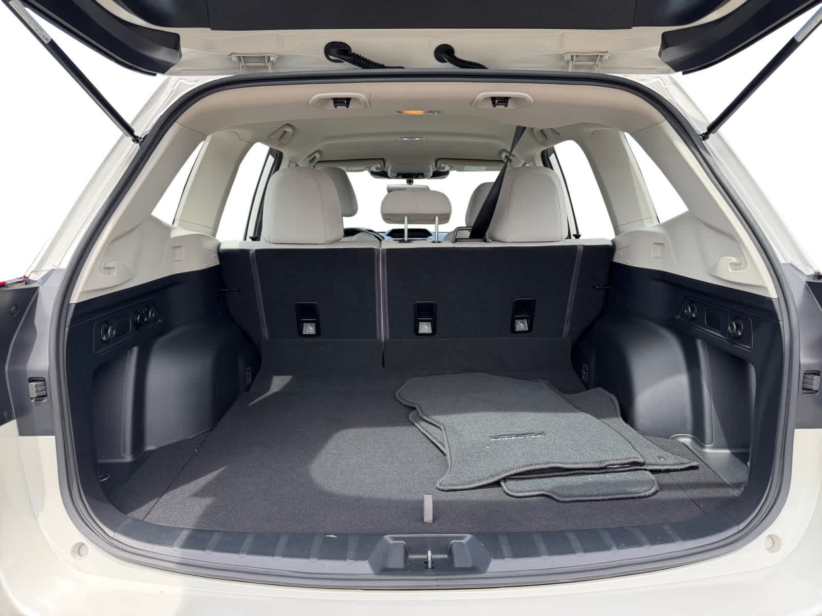 Used 2023 Crystal White Pearl Subaru  image 22