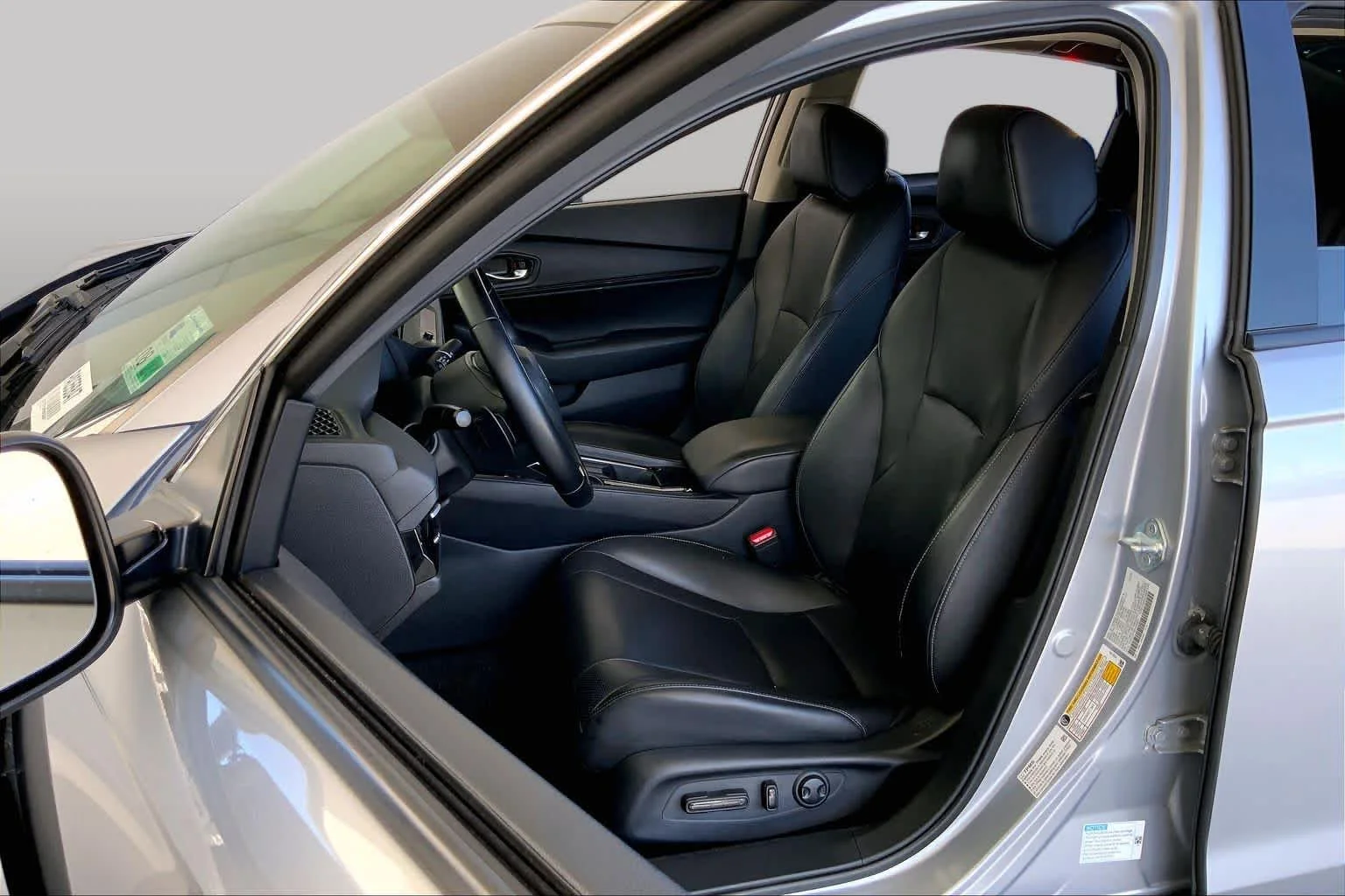 2023 Honda Accord Hybrid EX-L - Photo 8
