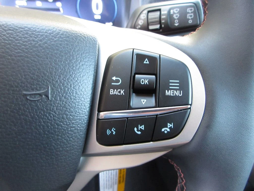 New 2026 Vapor Blue Metallic Ford Active image 16