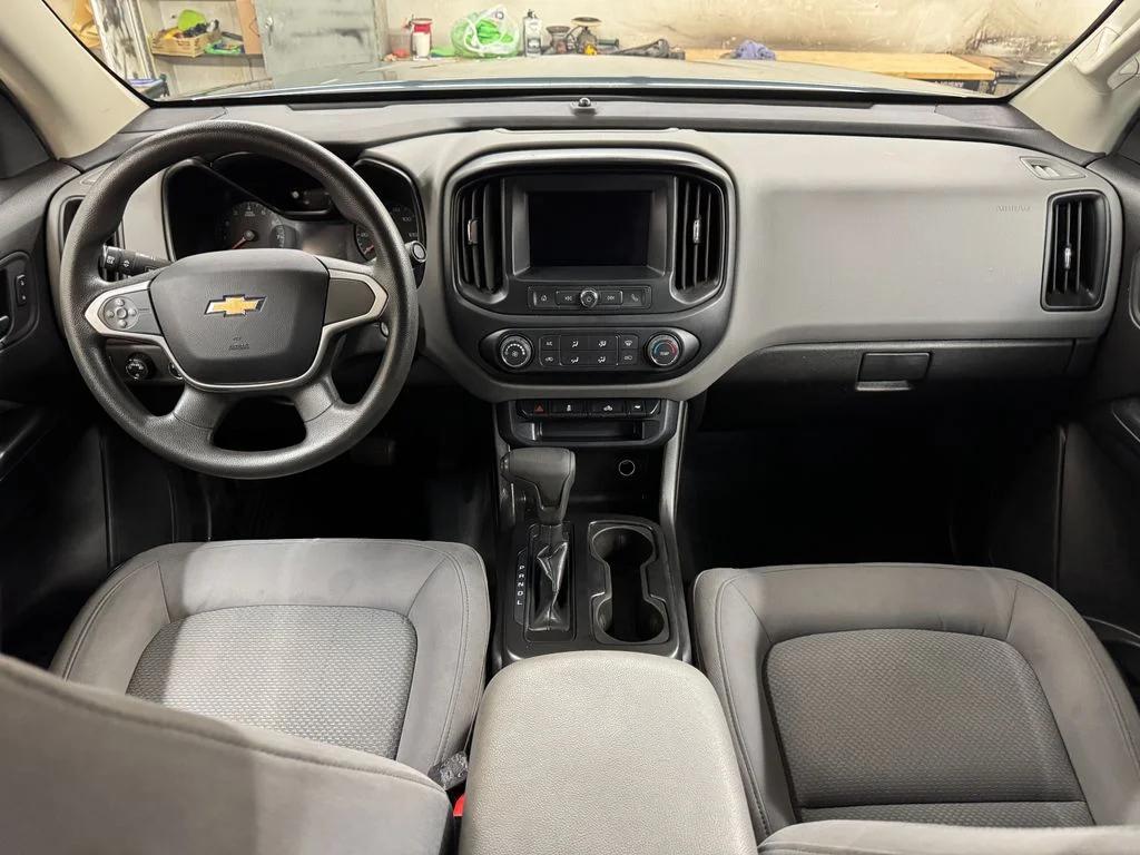 Used 2019 Gray Chevrolet Work Truck image 17