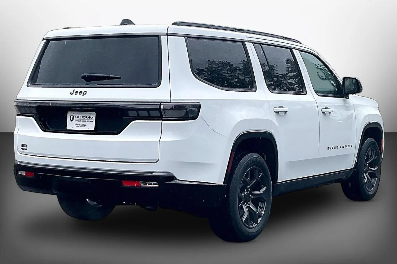 New 2026 Bright White Clearcoat Jeep Limited Altitude image 8