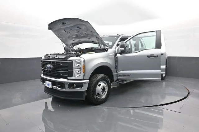 Certified Used 2024 Silver Metallic Ford XL image 33