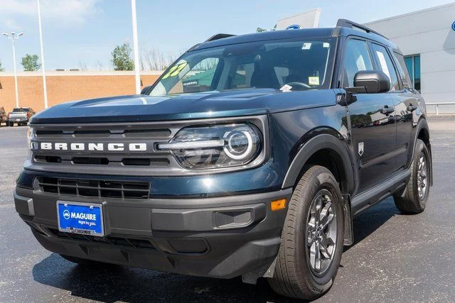 Used 2022 Blue Ford Big Bend image 2