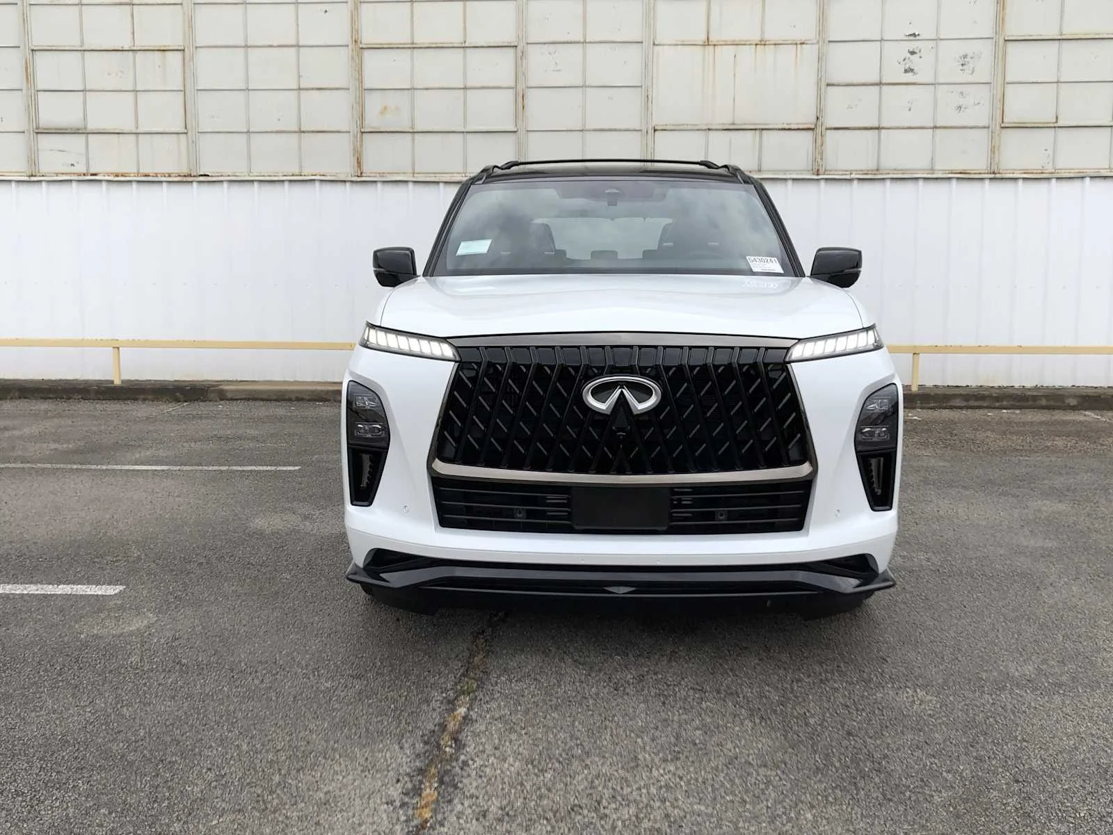 New 2026 RADIANT WHITE INFINITI Sport 4WD image 2