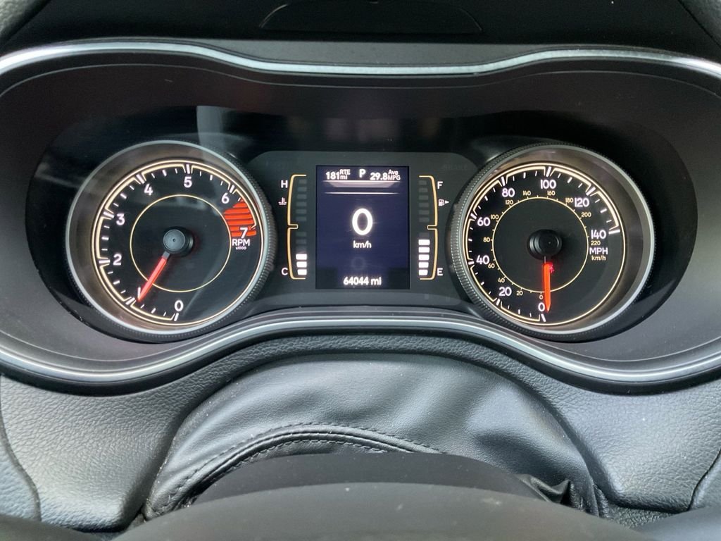 Used 2021 White Jeep Latitude Plus image 19