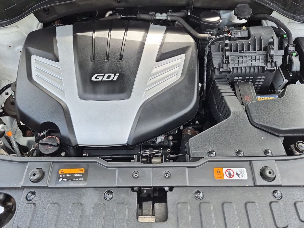 Used 2014 White Kia EX image 32