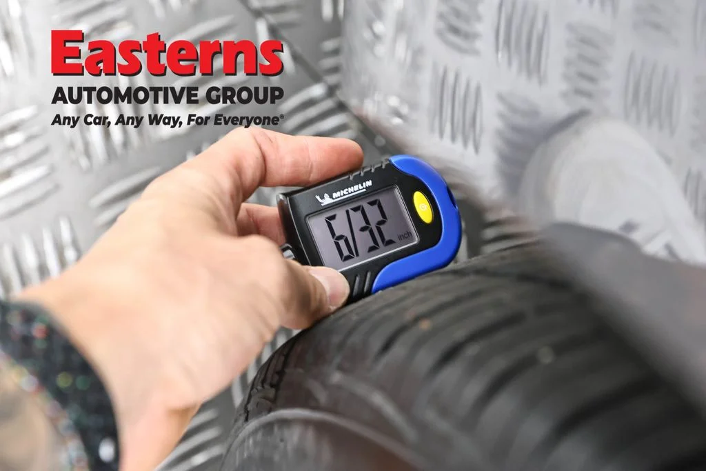 Used 2024 Gray Nissan SV image 29