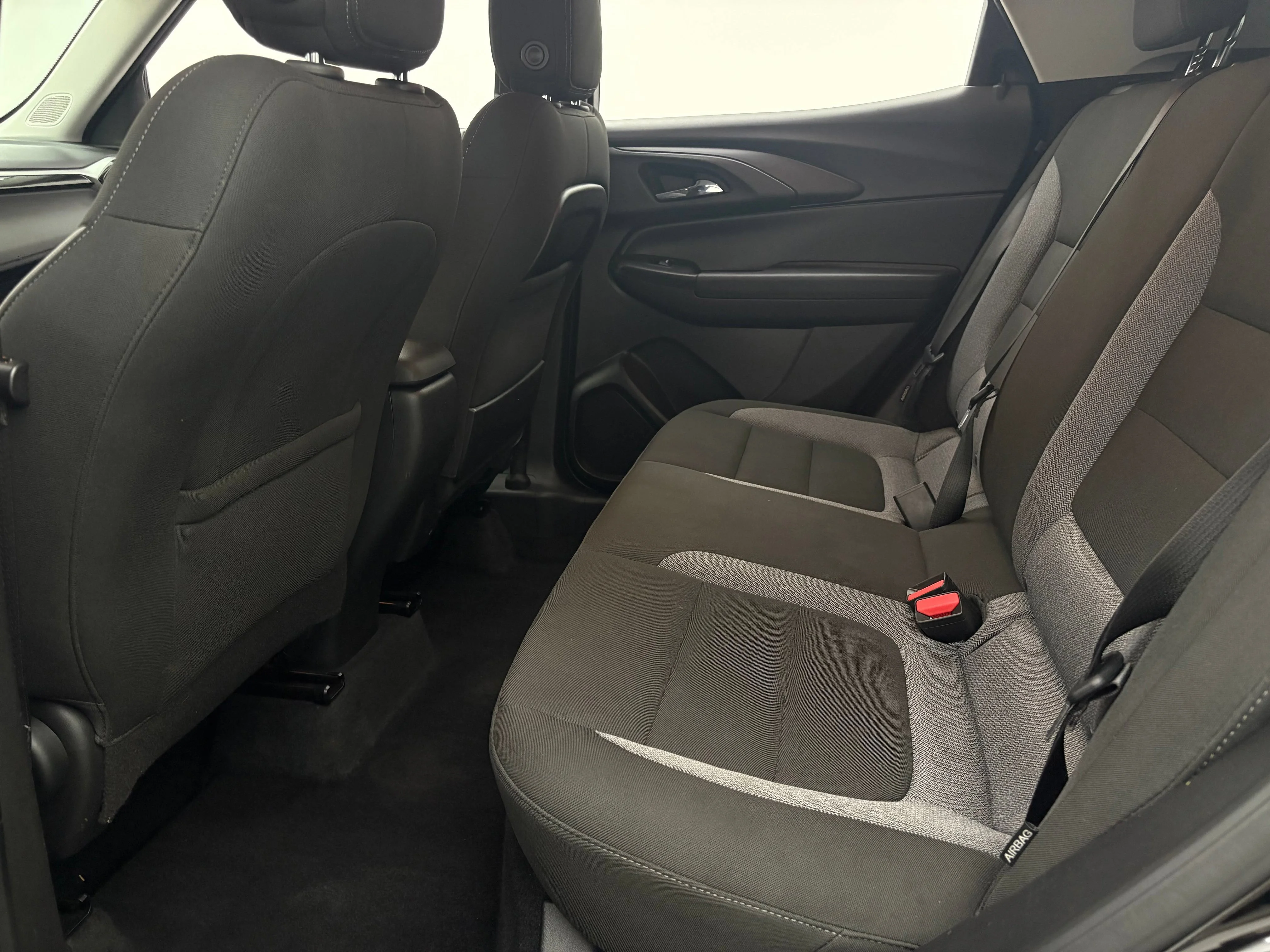 Used 2025 Mosaic Black Metallic Chevrolet LT image 35