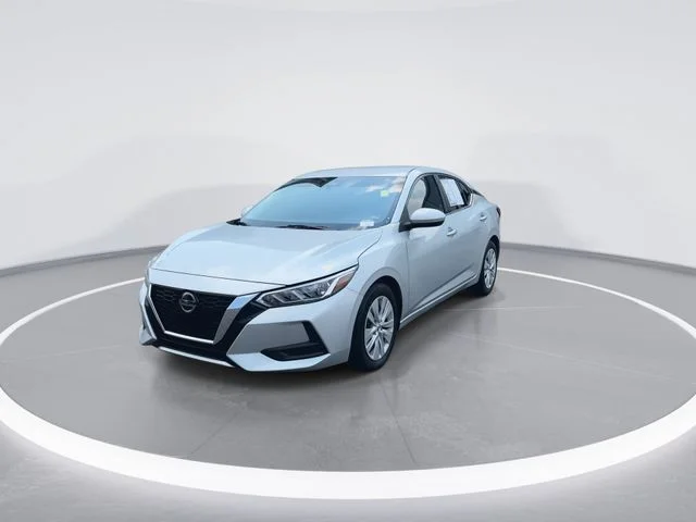 Used 2023 Silver Nissan S image 4