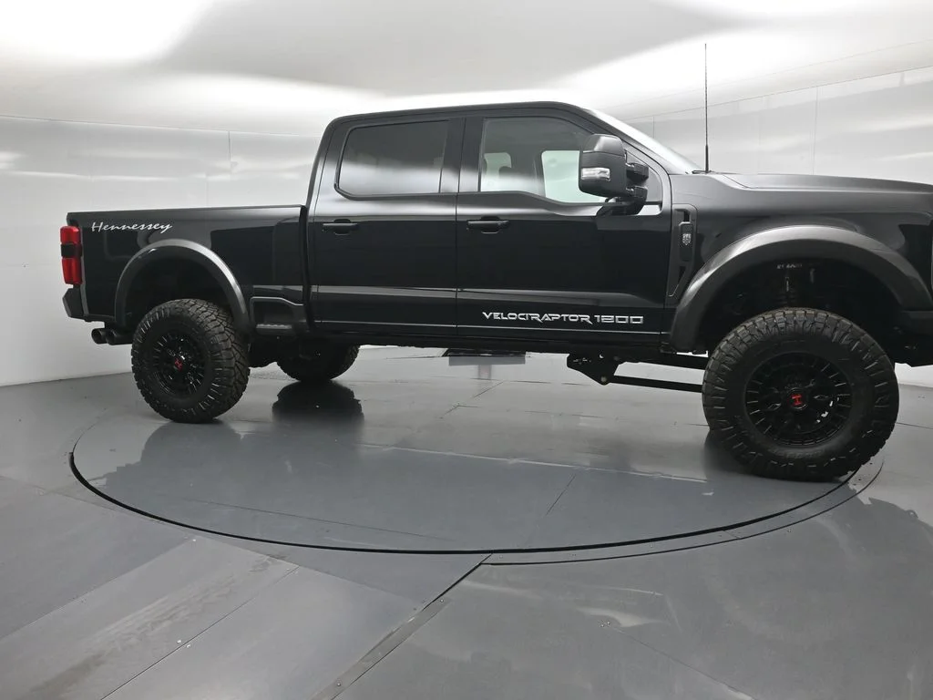 New 2026 Agate Black Metallic Ford Lariat image 44