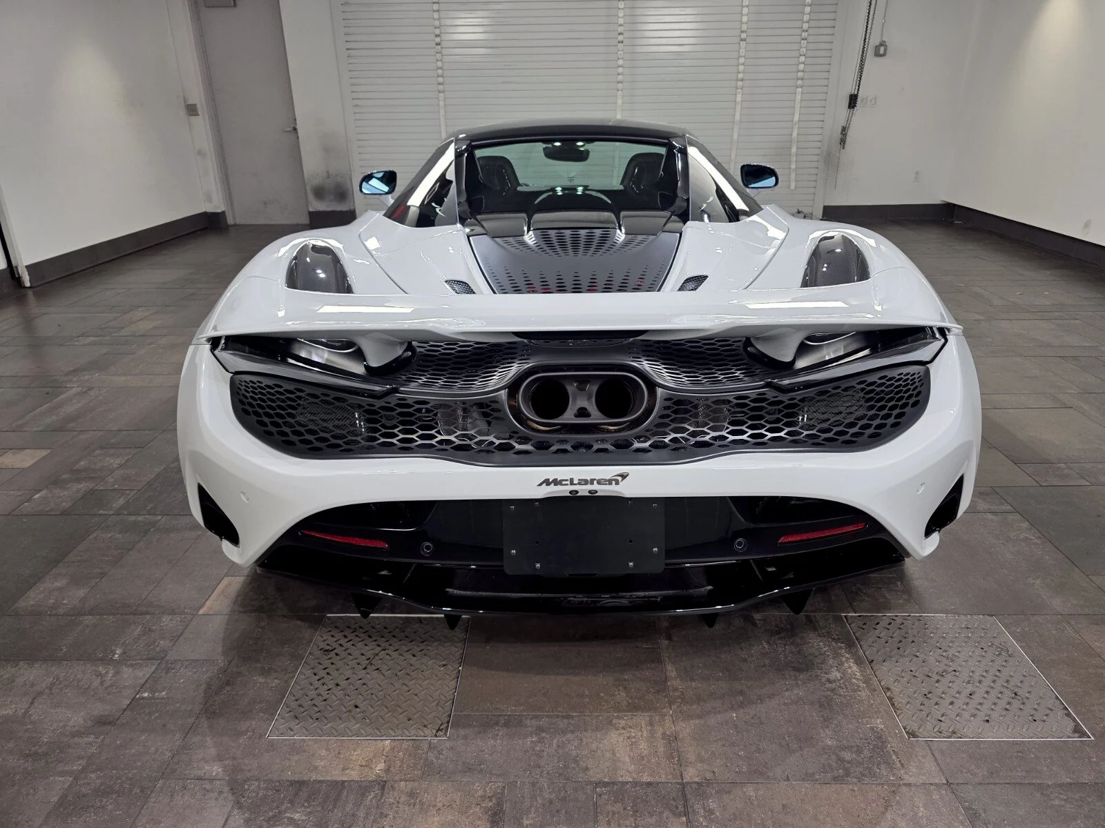 2027 McLaren 750S Base - Photo 18