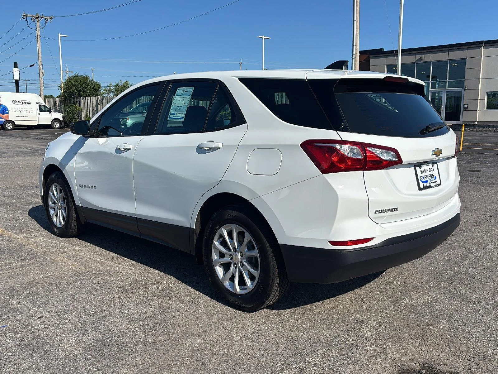 Used 2021 Summit White Chevrolet LS image 5