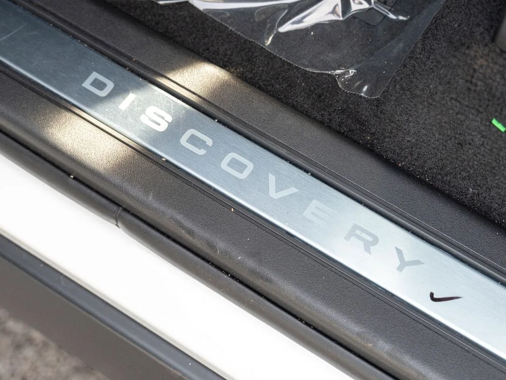 2025 Land Rover Discovery S - Photo 15