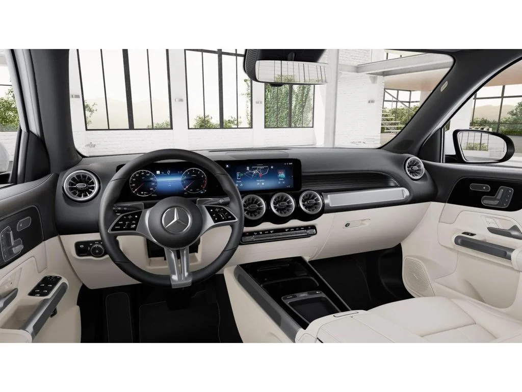 New 2026 White Mercedes-Benz GLB 250 image 3