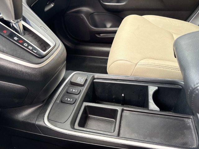 Used 2016  Honda Touring image 28