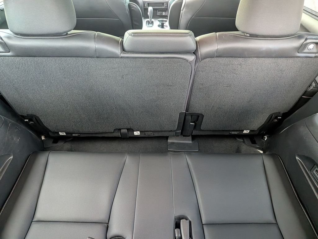 Used 2020 White Honda EX-L image 36