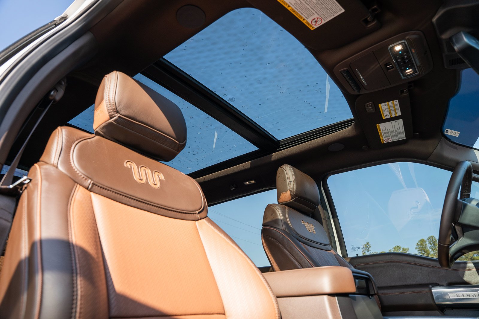 Used 2025 White Ford King Ranch image 32