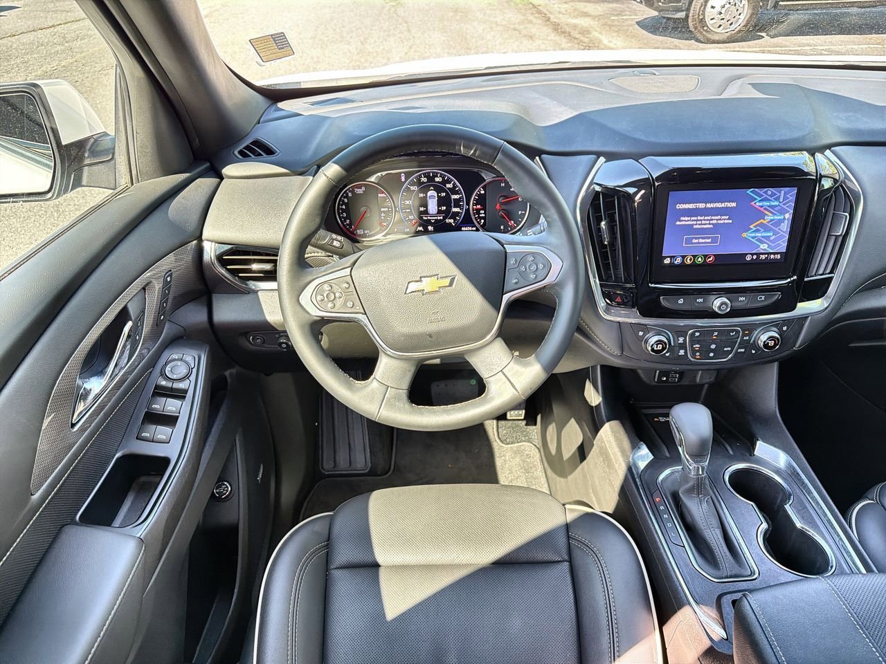 Used 2023 Summit White Chevrolet Premier image 10