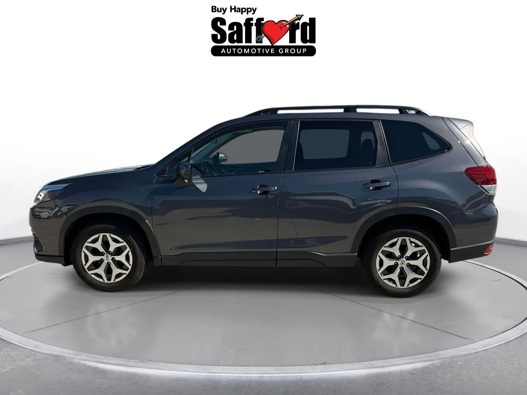 Used 2022 Gray Metallic Subaru Premium image 5