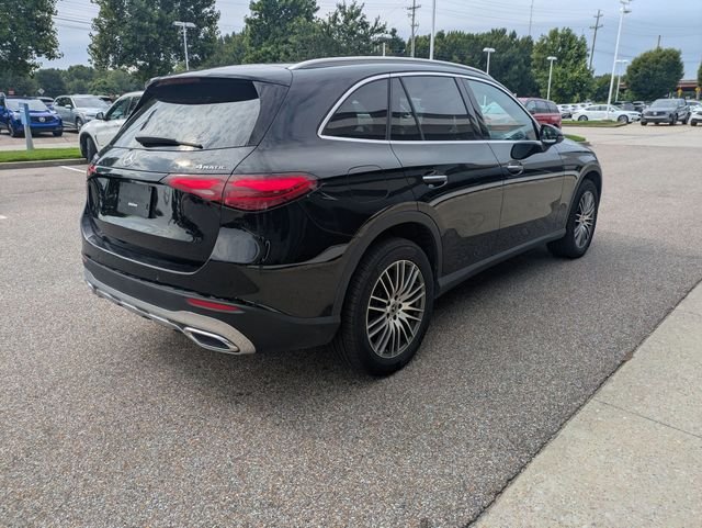 Used 2025 Black Mercedes-Benz GLC 300 image 7