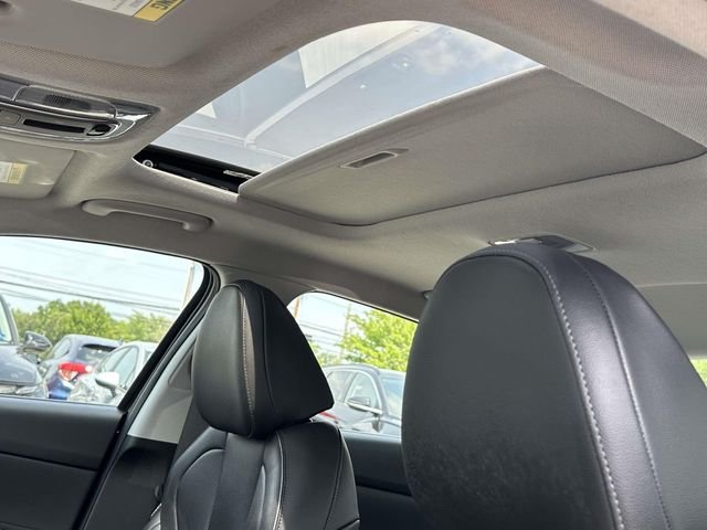 Certified Used 2025 Black Hyundai Limited image 4