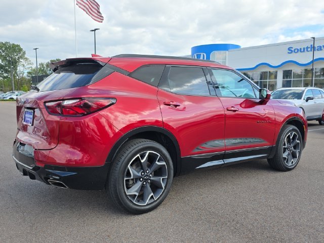Used 2021 Cherry Red Chevrolet RS image 3