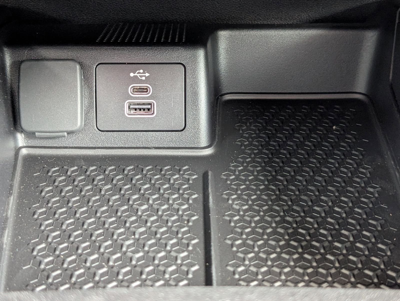 New 2026 Carbonized Gray Metallic Ford Heritage image 19