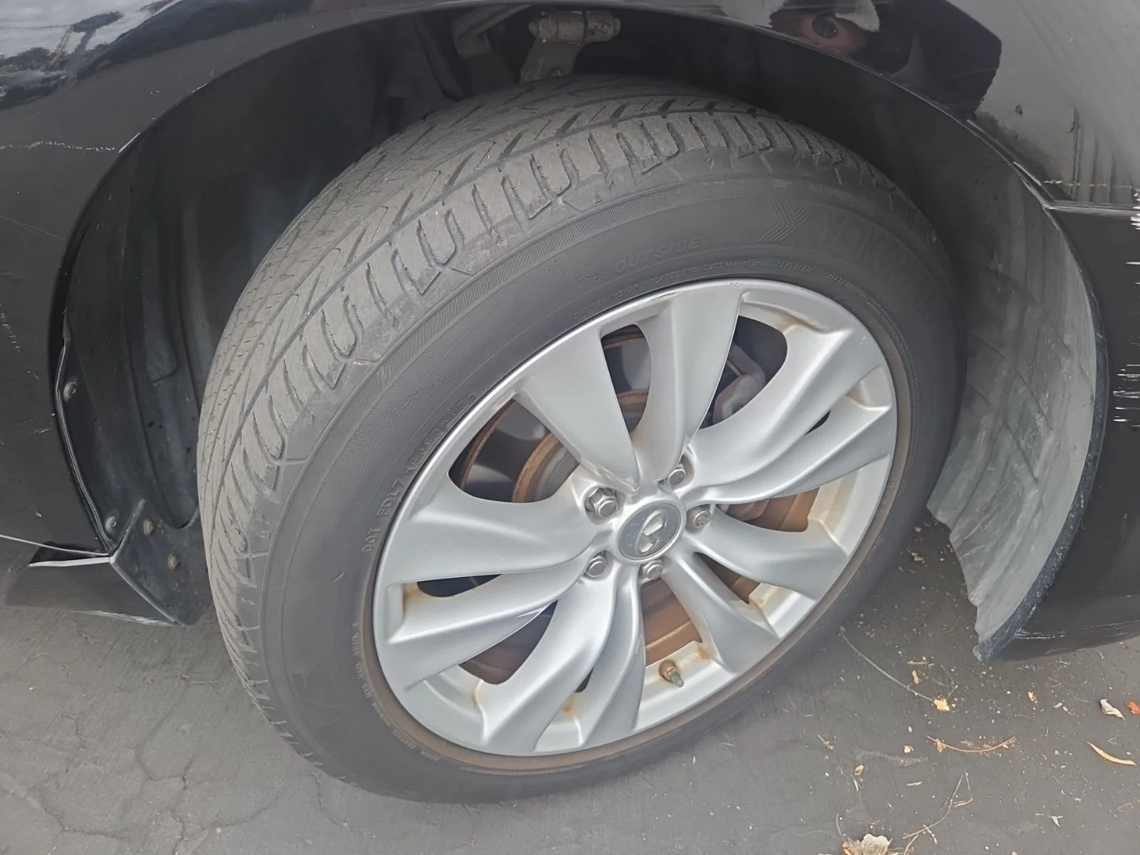 Used 2011 Black Obsidian INFINITI Base image 2