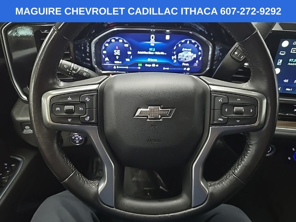 Used 2022 White Chevrolet RST image 18