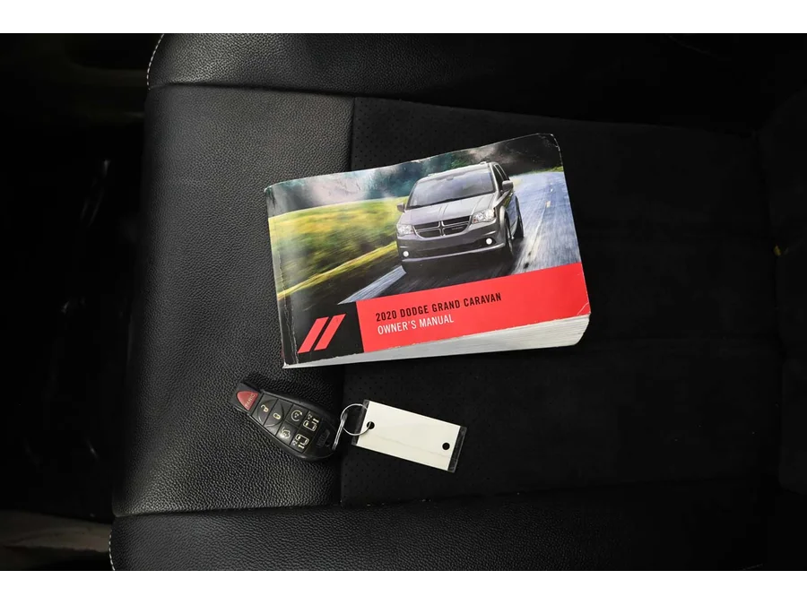 Used 2020 RED Dodge SXT Mobility Handicap Van image 35