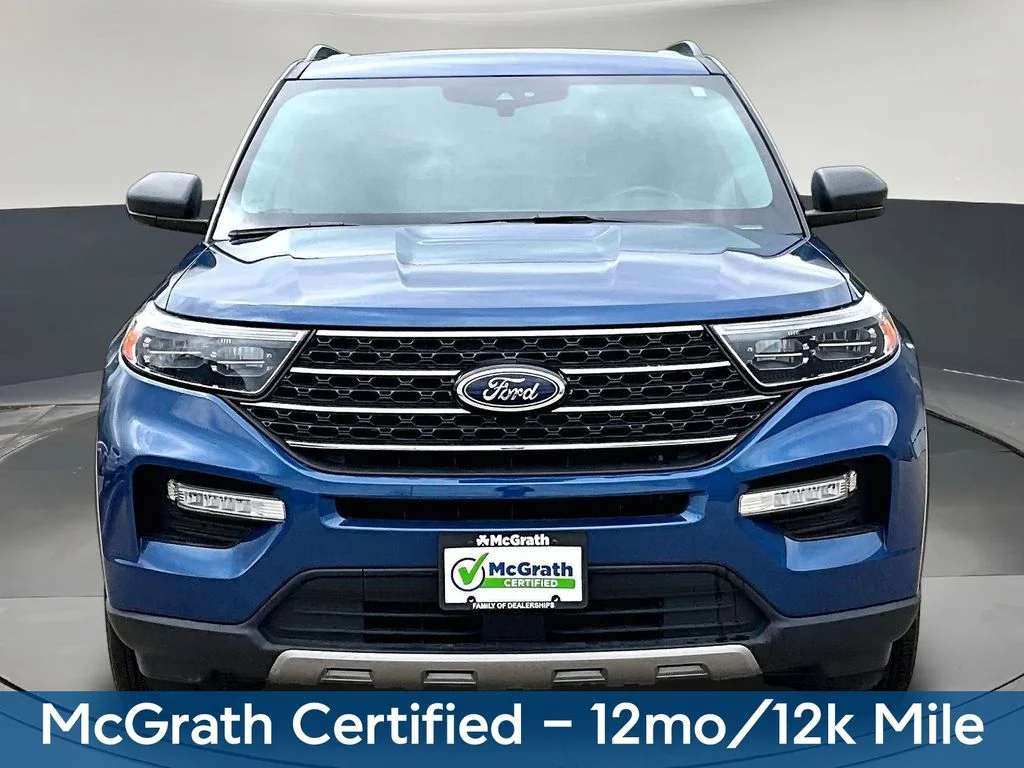 Certified Used 2023 Blue Ford XLT image 2